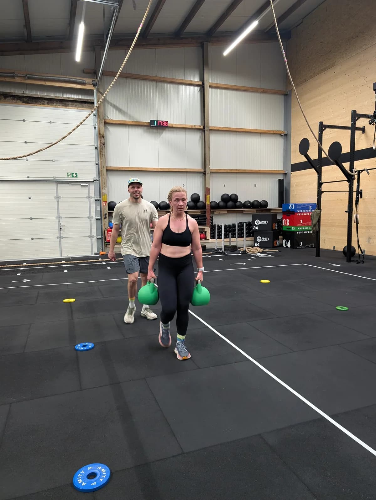 Farmers Carry — Station 6